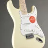 Squier Affinity Series™ Stratocaster®, Maple Fingerboard, White Pickguard, Olympic White – New