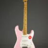 Squier Classic Vibe™ ’50s Stratocaster® HT, Maple Fingerboard, Parchment Pickguard, Shell Pink – New