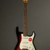 Squier Classic Vibe ’60s Stratocaster®, Laurel Fingerboard, 3-Color Sunburst New