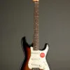 Squier Classic Vibe ’60s Stratocaster®, Laurel Fingerboard, 3-Color Sunburst – New
