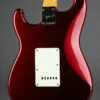Squier Classic Vibe ’60s Stratocaster®, Laurel Fingerboard, Candy Apple Red – New