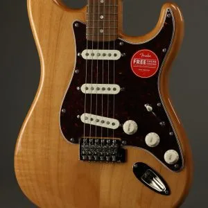 Squier Classic Vibe ’70s Stratocaster®, Laurel Fingerboard, Natural – Parent