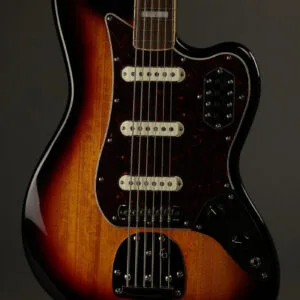 Squier Classic Vibe Bass VI, Laurel Fingerboard, 3-Color Sunburst – New