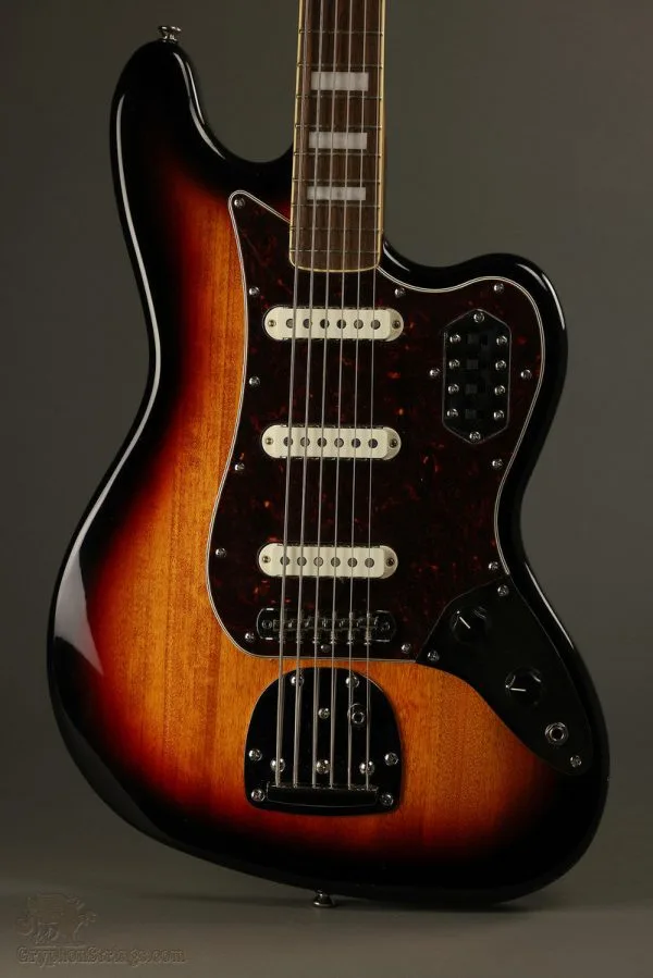 Squier Classic Vibe Bass VI, Laurel Fingerboard, 3-Color Sunburst – New