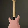 Squier Mini Stratocaster®, Laurel Fingerboard, Shell Pink – New
