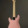 Squier Mini Stratocaster®, Laurel Fingerboard, Shell Pink – New