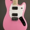 Squier Sonic™ Mustang® HH, Maple Fingerboard, White Pickguard, Flash Pink