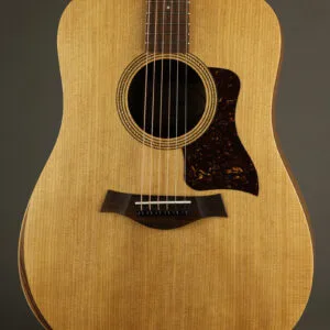 Taylor Academy 10 Acoustic Guitar – New