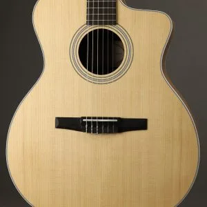 Taylor Guitars 214ce-N Nylon String Acoustic Guitar New