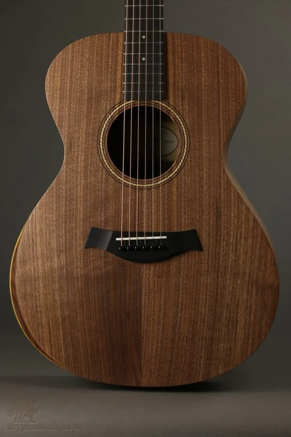 Taylor Guitars Academy 22e Acoustic Electric Guitar New