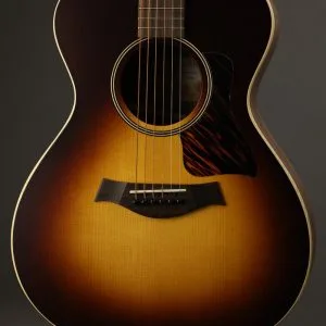 Taylor Guitars AD12e-SB, Sitka Spruce/Walnut Acoustic Electric New
