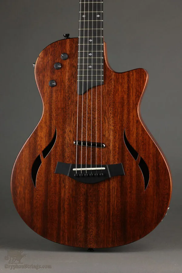 Taylor Guitars T5z Classic Semi-Hollow Electric – New
