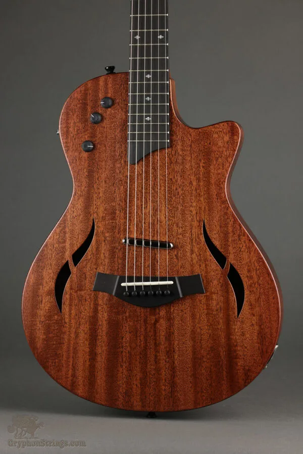 Taylor Guitars T5z Classic Semi-Hollow Electric – New